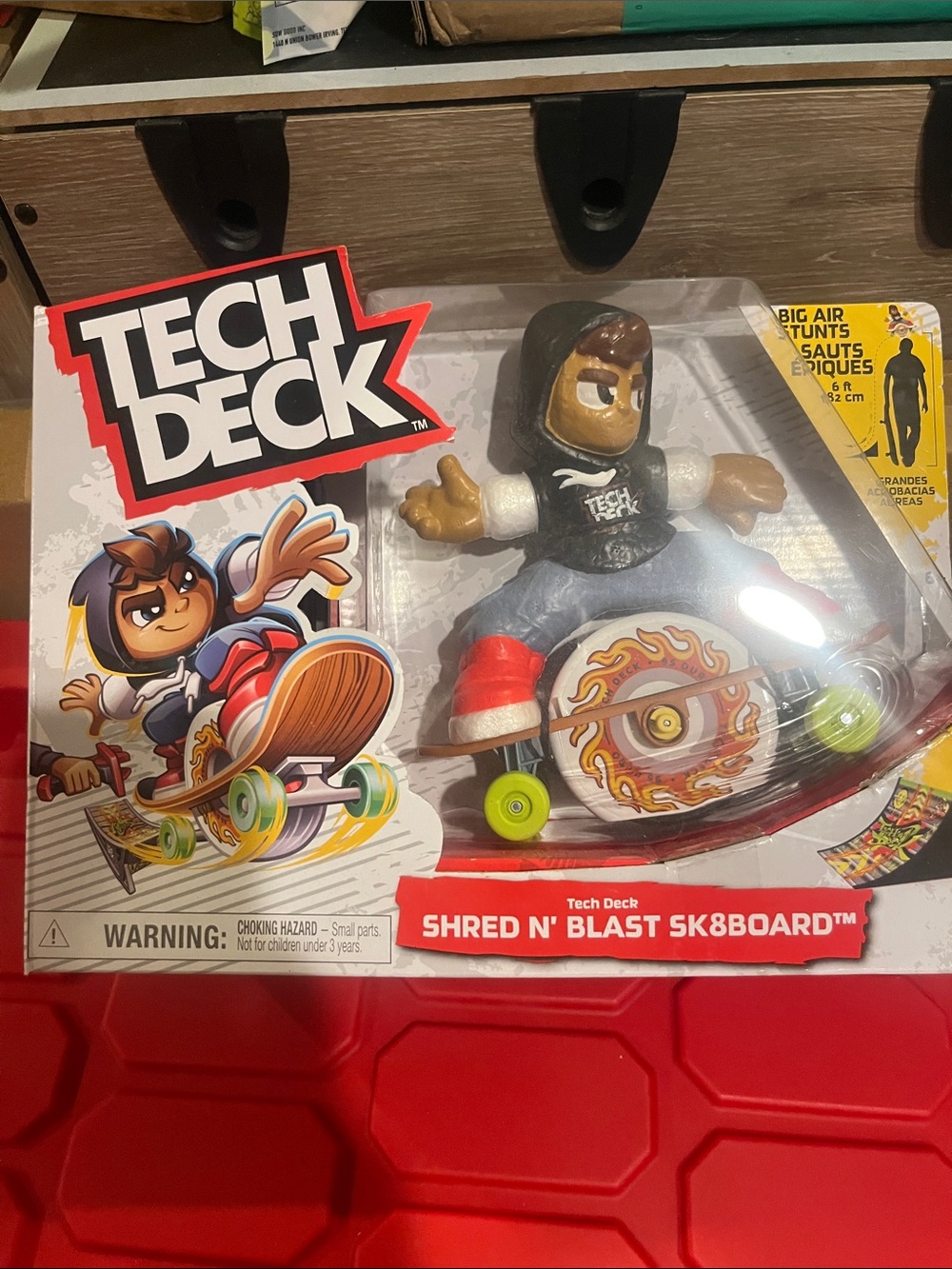 Tech Deck Shred N' Blast SK8BOARD Action Figure - Black Hoodie with Red Accents